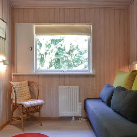 Three-bedroom Holiday In Semesterbostad