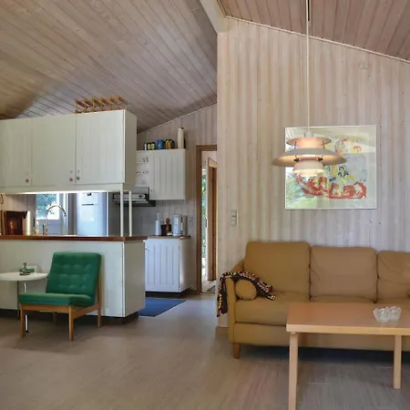 Three-bedroom Holiday In
